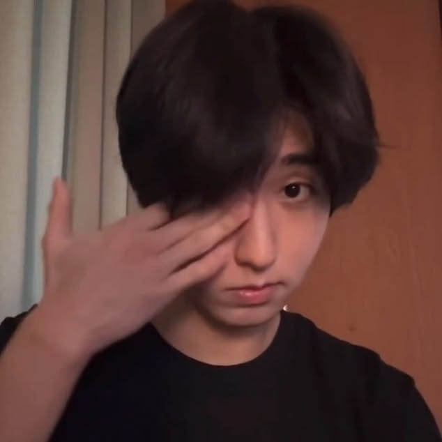 HANmagnitude's tweet photo. u can have anything u want baby 🥺 https://t.co/sqb8W3CcES