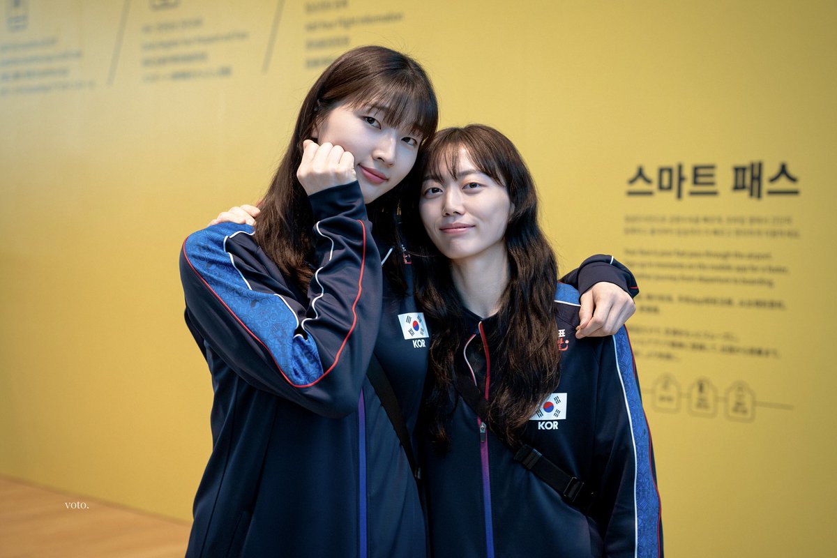 voto_18's tweet photo. 260602 #김다인 #이주아 #팀코리아
하루만 .. 한시간만 .. .. 딱 일분만 …. https://t.co/UOLwmHHHEu