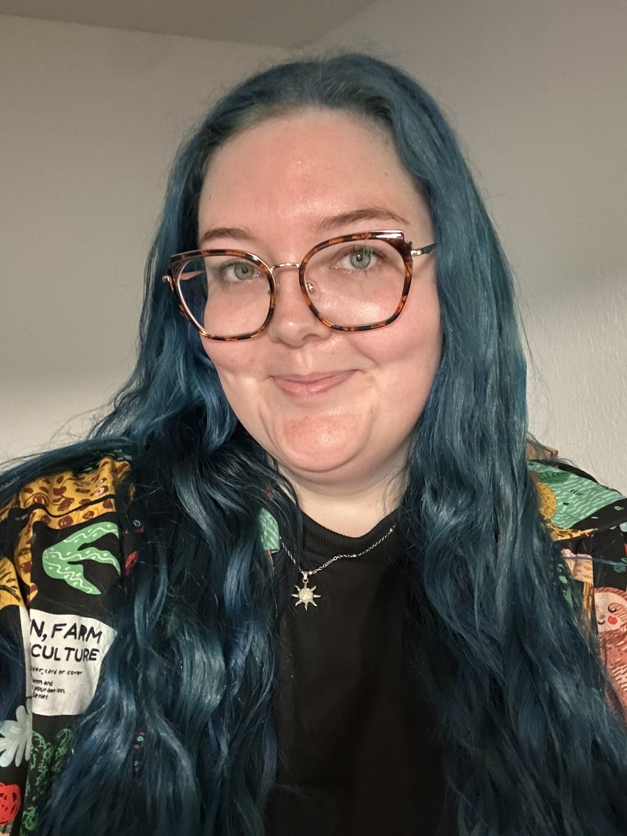 delsayingstuff's tweet photo. feeling very 🦋🌀💙💐 https://t.co/t7SIBO0mAJ