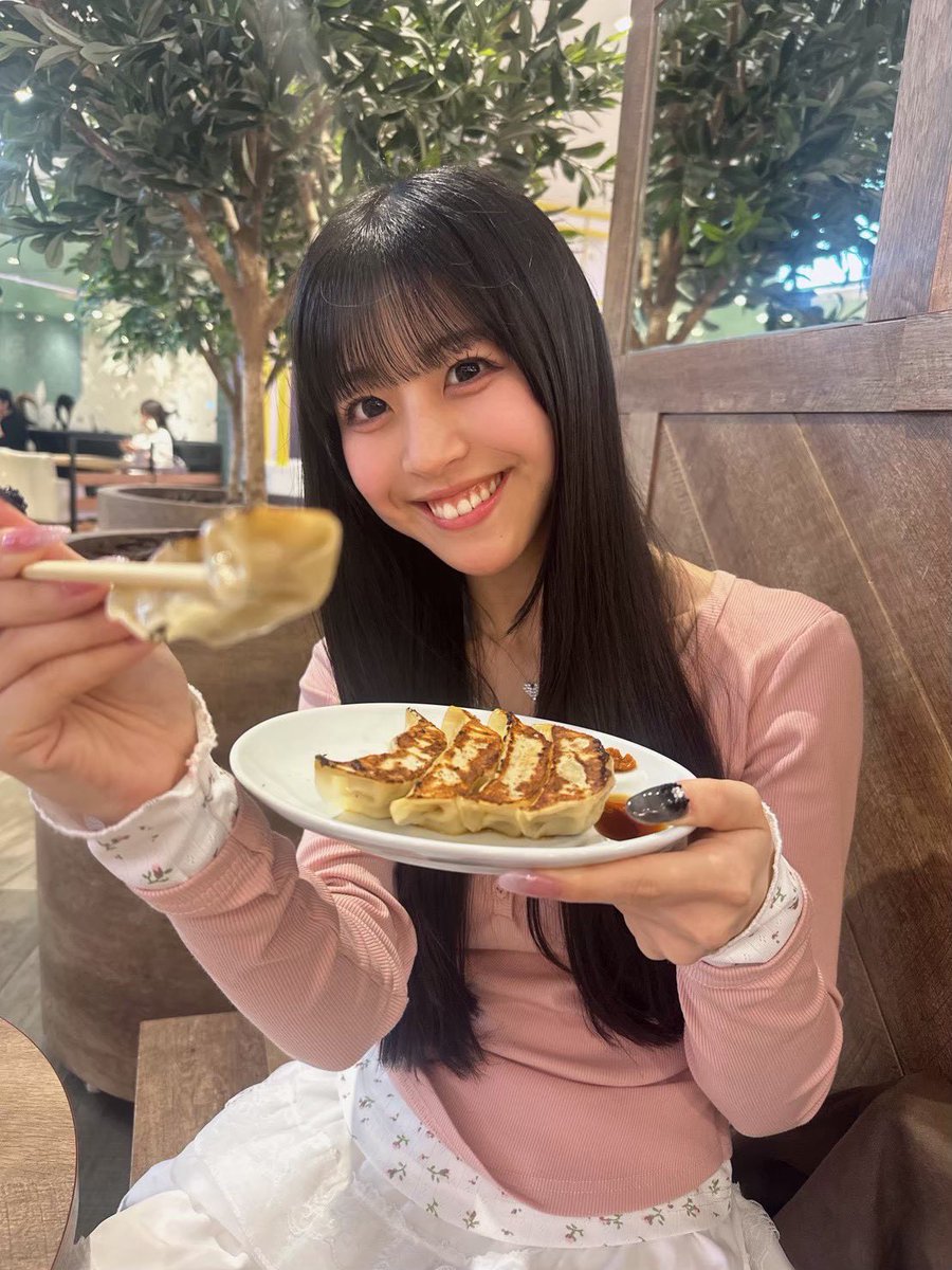 Amiryuami's tweet photo. おはあみ🩷ྀི

台風が近づいてる~🌀
みんな台風に備えて過ごそうね🙂‍↕️

それでは今日もいい日に🎶
行ってきます🏫
行ってらっしゃい👋🏻 https://t.co/g1oYoxvtmI