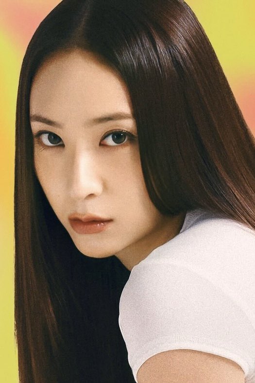 luv1024_'s tweet photo. 정수정 새 프로필 사진 너무 맘에 드네 .. (같이 좀 보자) https://t.co/8kqC7eFMjQ