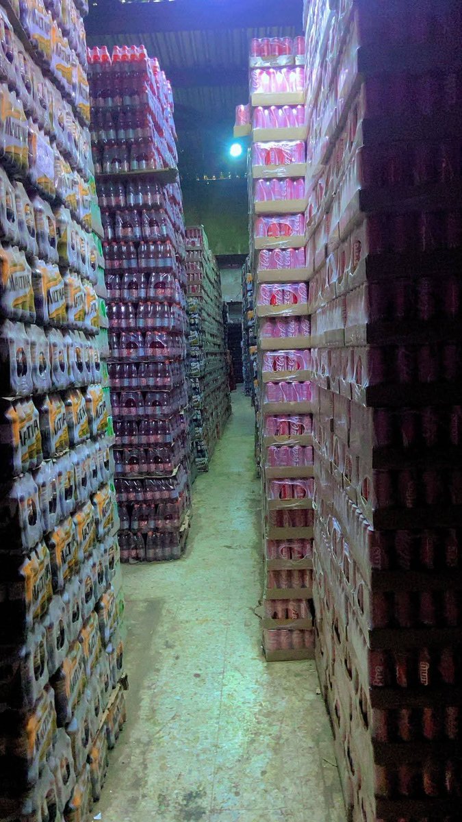 namujco's tweet photo. Quench your thirst at @namujco 
.
.
.
#namujco #mujmans https://t.co/arNNeO4bHG