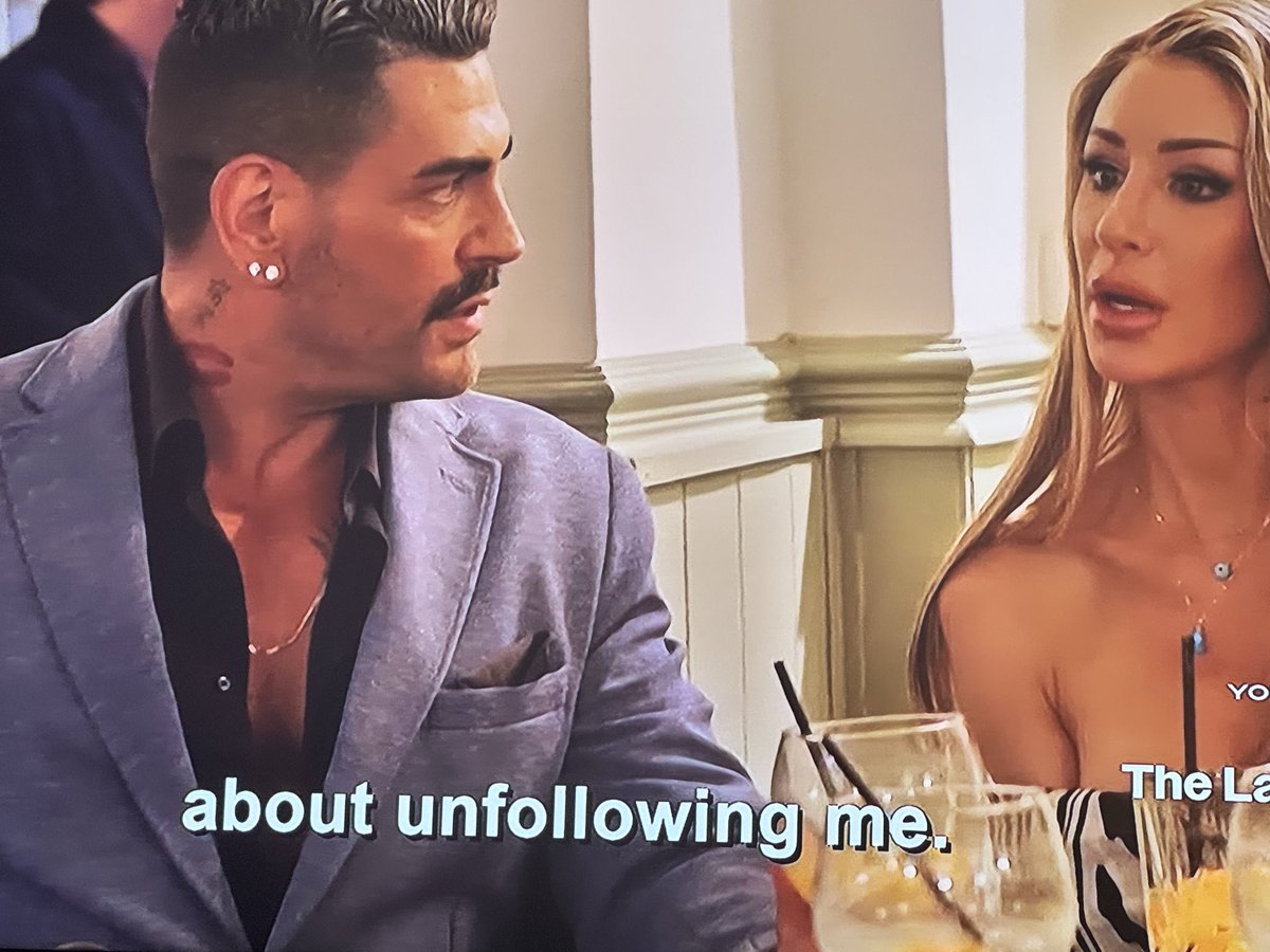 Shut up, 90 Day Fiancé is on tweet media