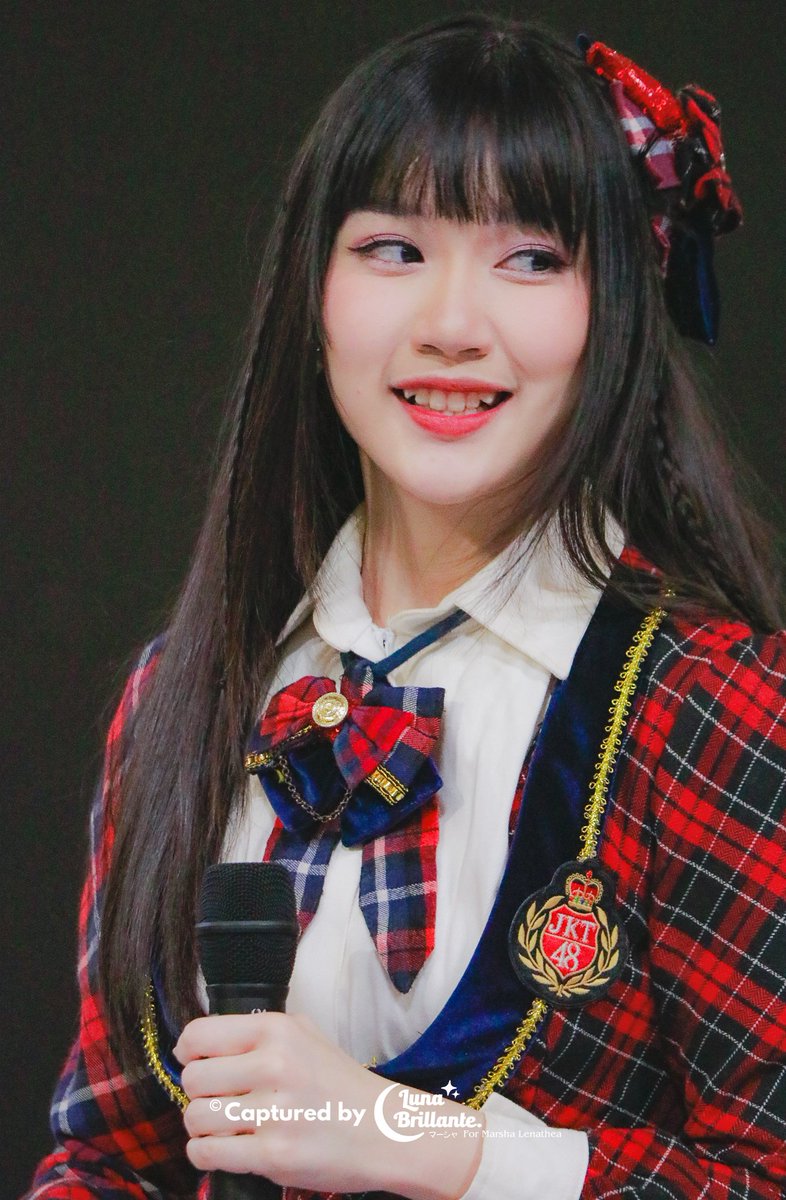 LunaBrillante_9's tweet photo. Happy 3rd Anniversary.
Three whole chapters of turning fleeting moments into eternity.

Thank you for being the beautiful muse that gives this space its heartbeat, @L_MarshaJKT48.

Through every melody and step in 2026 and beyond, we’ll keep echoing your name—steadily, passionately, always.

You’re still the sweetest lingering magic in every picture we take.
Let’s make year 4 even more luminous together.

Love you all.
 #Lunabrillante9 #MarshaJKT48 #マーシャレナテア