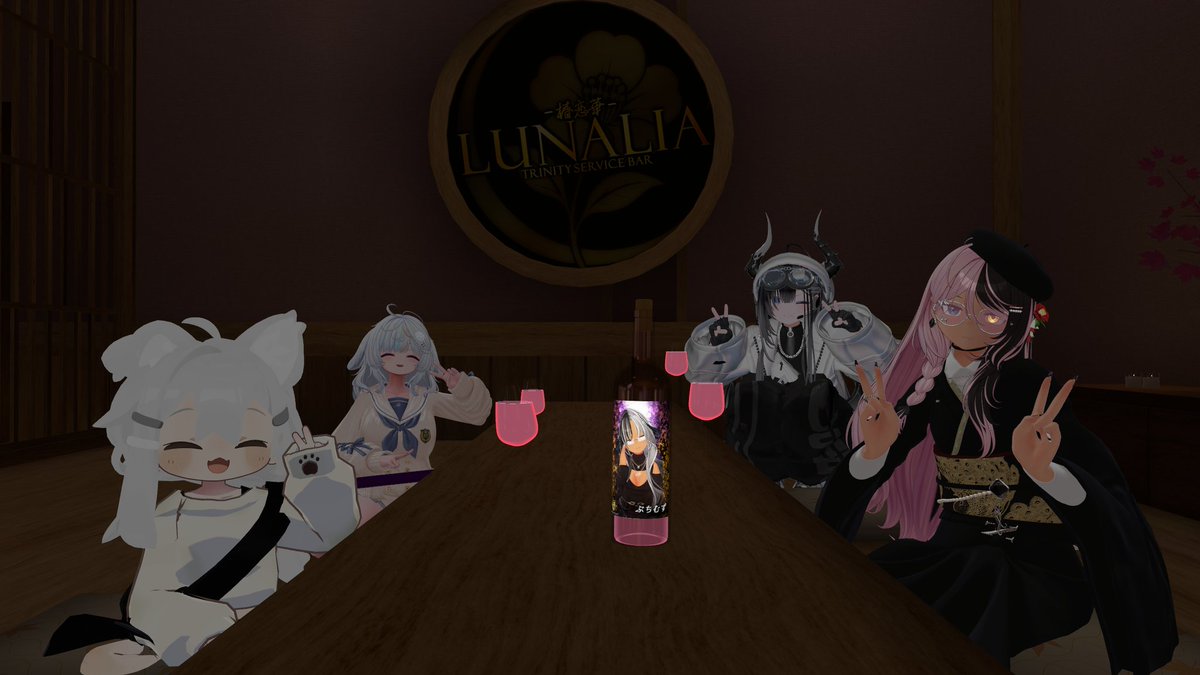 gujunmo15410's tweet photo. #VRC_Lunalia
久しぶりに来ましたが、相変わらず楽しく会話できたと思います https://t.co/kieKatggIy