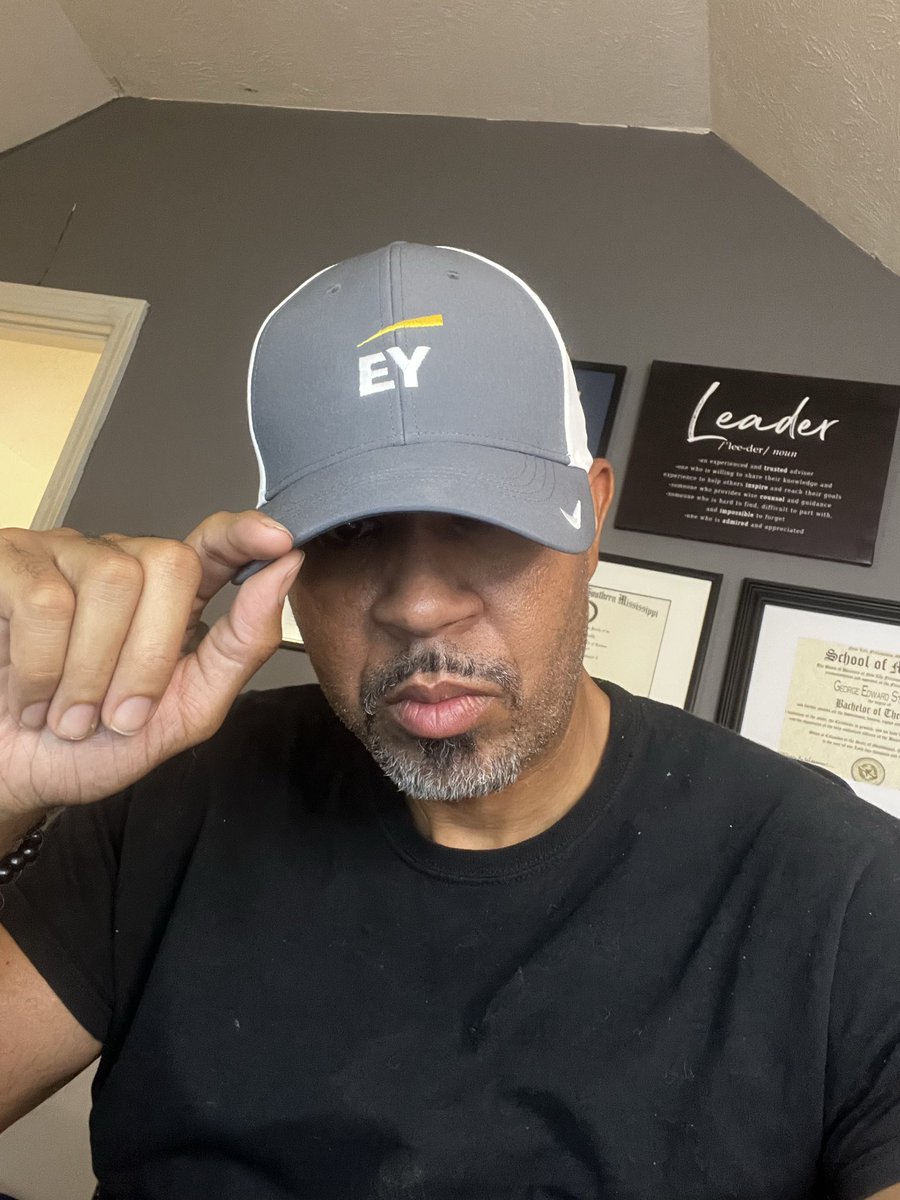 gs2project's tweet photo. This hat represents what kids, from the Mississippi Delta, can do when given an opportunity. This hat represents the future of K-12 education. https://t.co/WOXENoIv4H