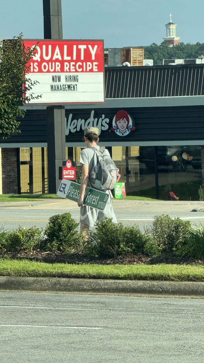 willgofurther's tweet photo. Only in Little Rock 😂 https://t.co/fLsczsHIgR