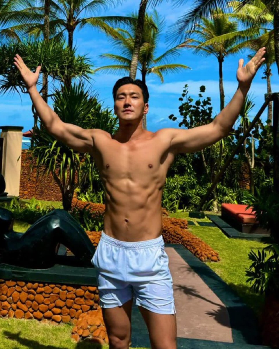 siwonchoist's tweet photo. Morning https://t.co/SPqngNB4p1
