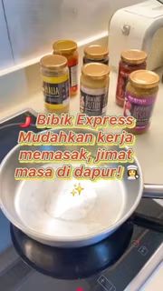 cahayahanim's tweet photo. Rencah kisar &amp; tumis siap sedia, hanya buka dan terus masak. Sedap, cepat dan praktikal!  Bibik Express  #BibikExpress #RencahMasakan #BahanKisar  https://t.co/CzCO1YSV0y https://t.co/1i3UsXJeTd