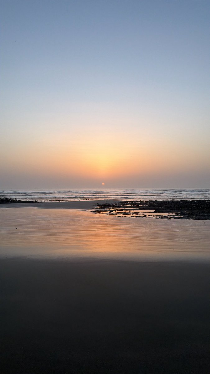 k929k's tweet photo. #صباح_الخير_والسعادة 
اللهُم صّباحًا يشرق م��ه الخِير وَالتيسير والبركة ونكون في رحَابك آمنين مُطمئنين مُبتهجين .. https://t.co/dCFGMiGJRe