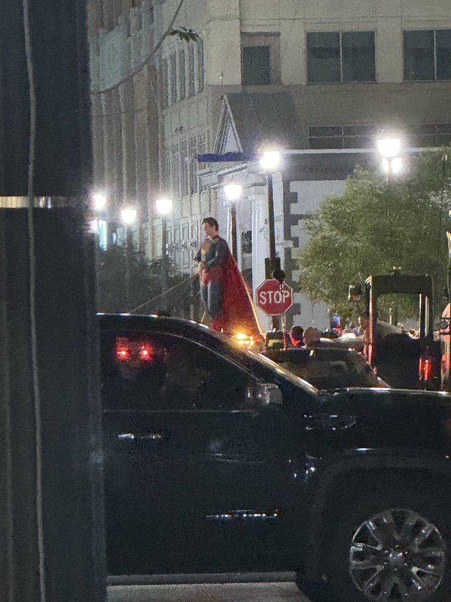 homeofdcu's tweet photo. I'm sorry but this suit is literally so good.

You sense the aura from a mile away.

(via @Tristen_Smith12) https://t.co/cZUmtaFNd4