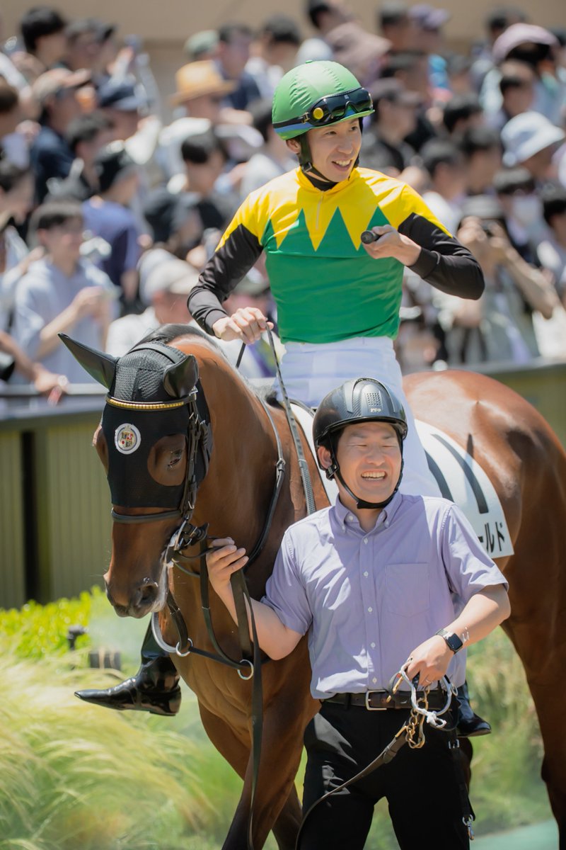 dora_3121's tweet photo. R8 5/30
東京競馬第5R
シーガルワールド　横山和生

この姿、このチーム
そして何より堂々たる逃げ
その名は、シーガルワールド！

メーヴェはメロディーレーン、タイトルホルダーに続いて素敵な子を送り出してくれましたね

まずはデビュー戦お疲れ様でした
勝ち上がり、期待してますよ！ https://t.co/dfXmpEaCFq