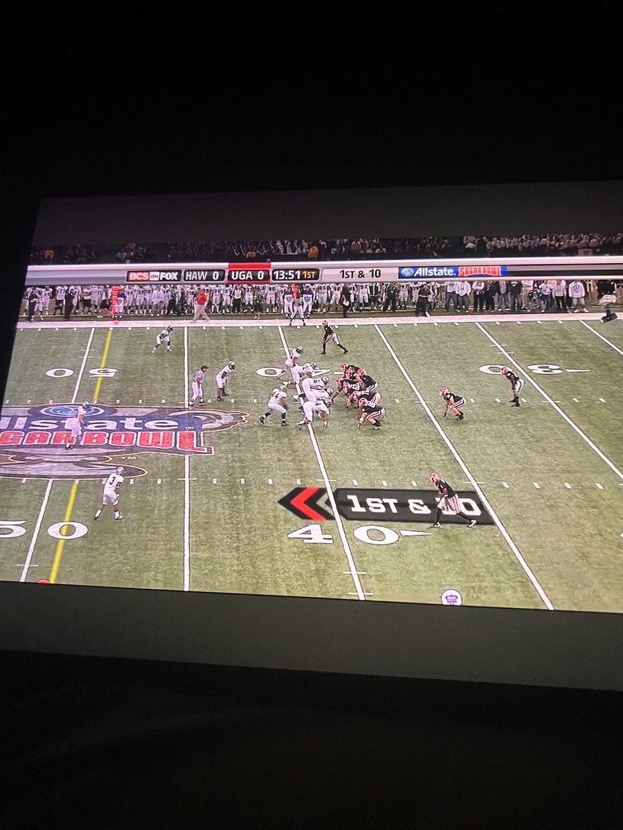 webberaustin23's tweet photo. You’re watching Netflix,  I’m watching 2007 Hawaii Vs UGA Sugar Bowl- we are not the same https://t.co/NyPpZSGxh4