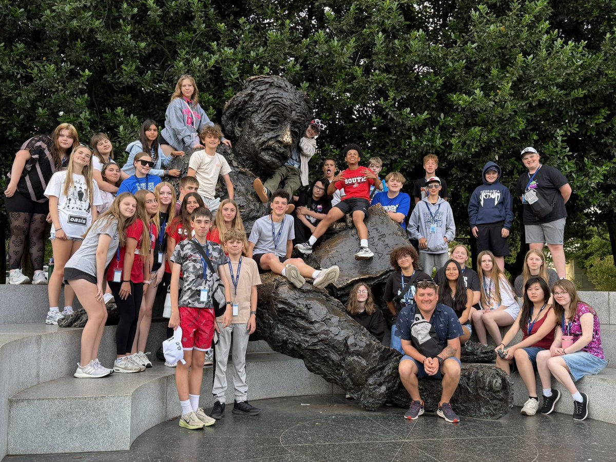 nefillemans's tweet photo. Einstein memorial!  @millardcentral #milDCtrip2026 https://t.co/26gknYql4b