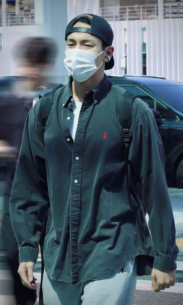 shownu_leader's tweet photo. 260602✈️ #셔누 #MONSTAX https://t.co/TuiNC30vAb