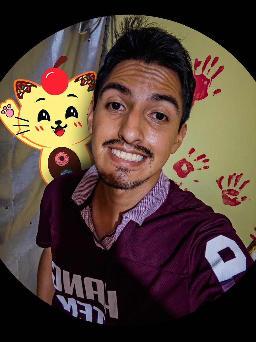 Alex_Kat17's tweet photo. Fotito con Kat tiene rato que quiere salir en la foto 📸🫶🏼✨ saluden 📸🫶🏼 #amigokat #kats #postreskat https://t.co/c5eISqjRs5