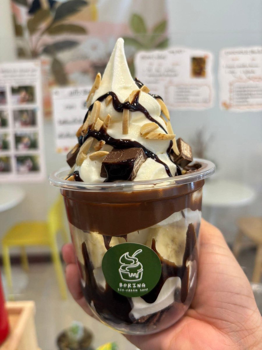 SurinBiz's tweet photo. 📲Tel. 06-5636-8890 
แวะมาเลือกความอร่อยที่หน้าร้านได้ทุกวัน เปิดให้บริการทุกวันจันทร์-อาทิตย์ 11.00-21.30น

🏡 ถนนเส้นเลียบคลองชลประทาน *หน้าร้านสีเขียว *มีรูปปั้นโคนไอศกรีม(ติดกับที่กวดวิชา TCT) 
📍แผนที่ https://t.co/6mPl65SxdI https://t.co/ViqZSH4xz2