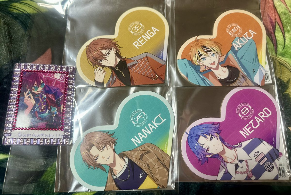 umaumaraise's tweet photo. 【交換】18TRIP エイトリ トレーディングハート型色紙  アニメイト 特典 イラストカード

【讓】ハート型色紙▶︎練牙  あく太  七基  子タろ
特典▶︎練牙  可不可  添  楓  椛

【求】潮

池袋手渡しor郵送 https://t.co/cu730yP3yZ