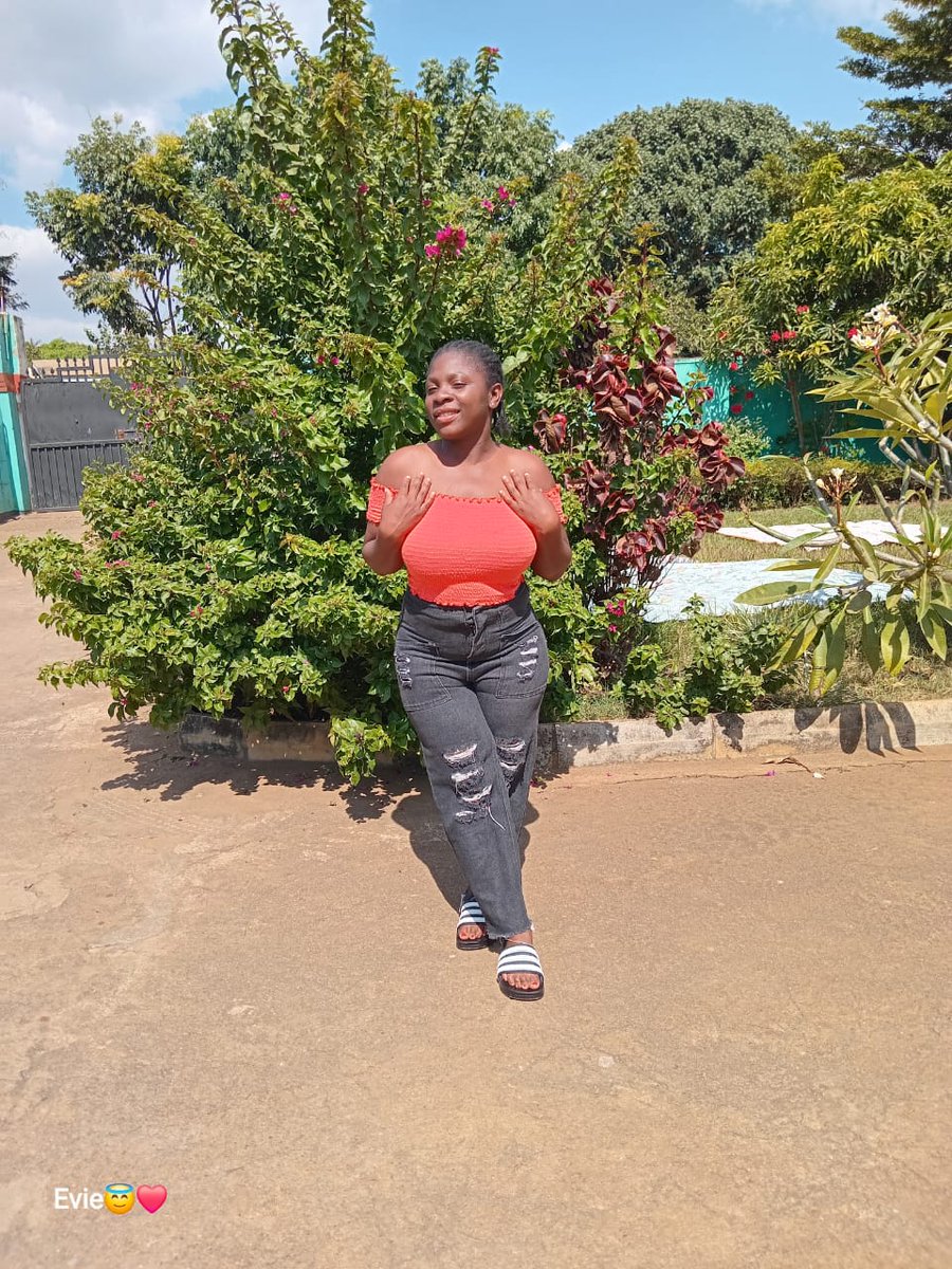 doreen_makwinja's tweet photo. ❤️ https://t.co/CXwaocT8MQ
