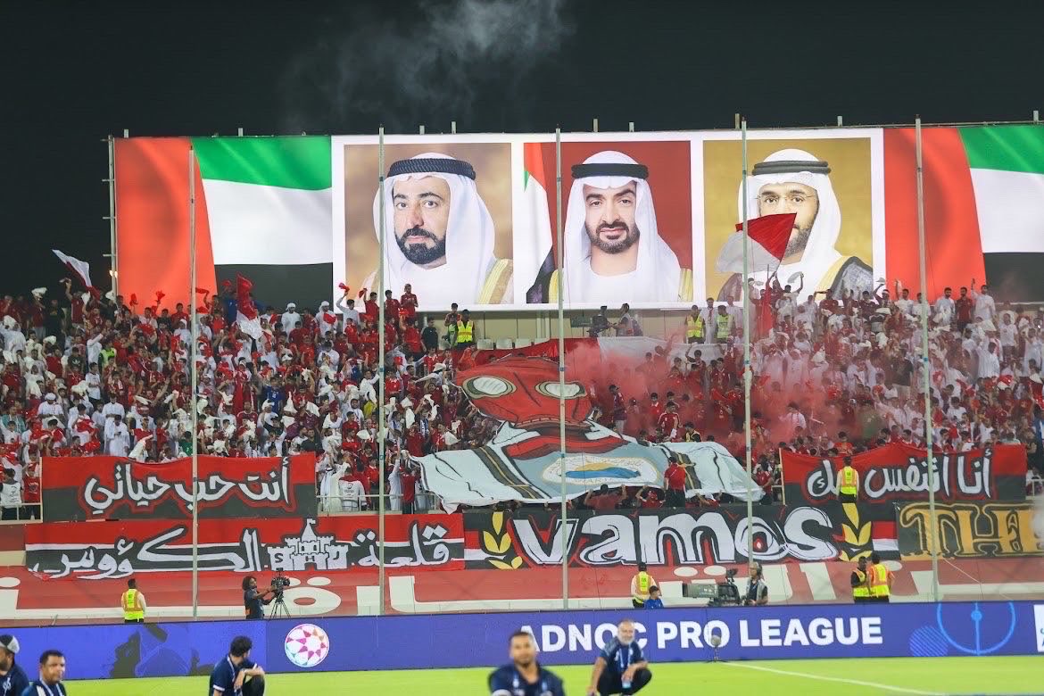 Z_biny's tweet photo. #إقالة_إدارة_نادي_الشارقة

!لم يخرج من فراغ، بل من إحباط و عمل عشوائي وغضب الجماهير سئمت  من الوعود دون أفعال. نادي الشارقة أكبر من أي إدارة، ومن لا يستطيع قيادة النادي نحو النجاح فعليه أن يرحل. https://t.co/29gNADVOgw
