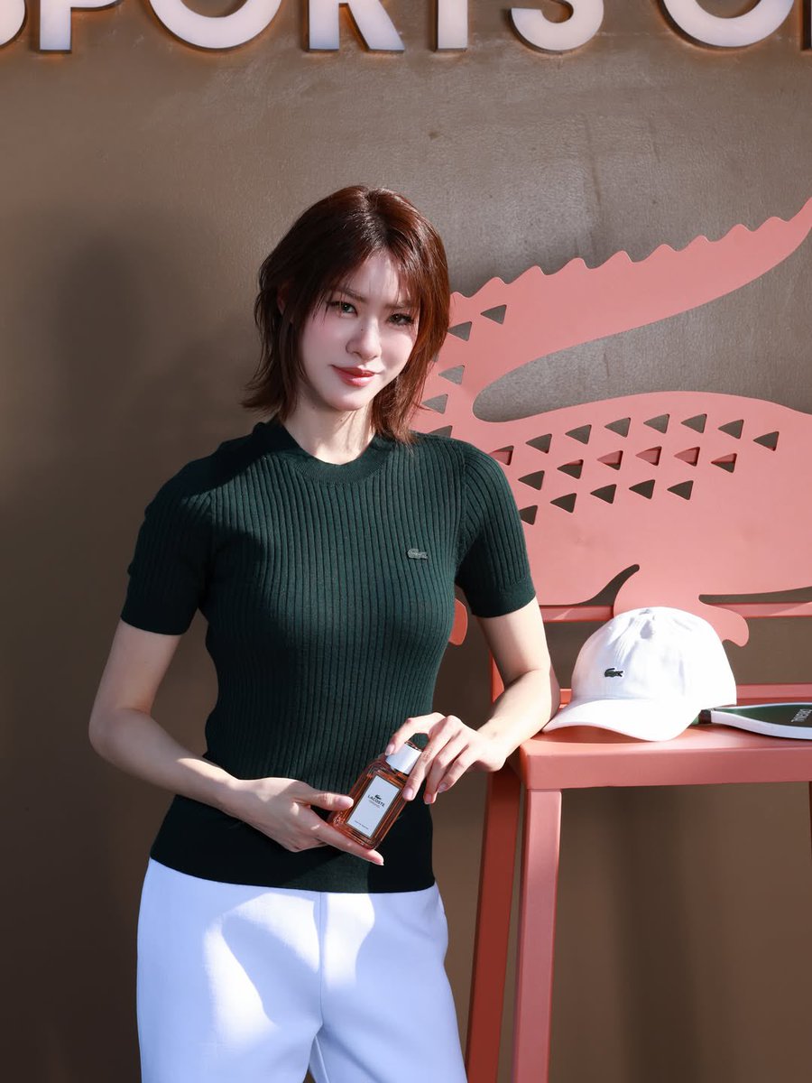 thasornofficial's tweet photo. The new feminine alter ego, Lacoste Original Pour Femme, sensual elegance with an unmistakable French touch. @.Lacoste @.luxasia.th @.theprpeopleasia
IG Update: emiamily
#LacosteOriginal
#LacosteOriginalWoman
#MakeItOriginal
#LacosteFragrancexRSC
꒰ #emiamily @emiamily ꒱ https://t.co/vskt54loiY