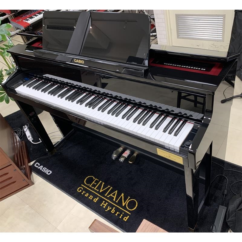 anneau_piano's tweet photo. ベヒシュタインとカシオのコラボにより最高のタッチと音を実現したハイブリッドピアノ「CASIO GP-510BP CELVIANO Grand Hybrid」の展示品を入替えの為1台限定の超特価‼️1都3県基本配送設置料無料です🚚
コンディションも良好の為、この機会に是非お求めください🙌 https://t.co/2yfpi19NSI