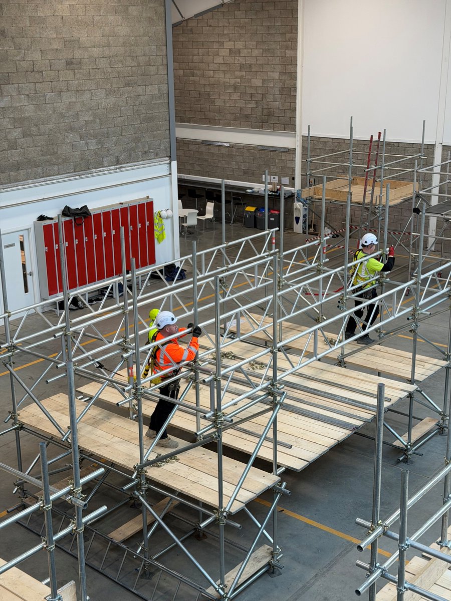 AllAccessTrain2's tweet photo. 🚧 Busy week for the All Access Training team!

Our instructors have been delivering training in Aberdeen and the Isle of Mull.

🔥 Save £200 on CISRS Part 1 &amp; Part 2 courses for a limited time!

📞 0141 882 2555
📧 admin@allaccesstraining.co.uk
🌐https://t.co/IVKMjqyOz5 https://t.co/hQywDHxyCQ
