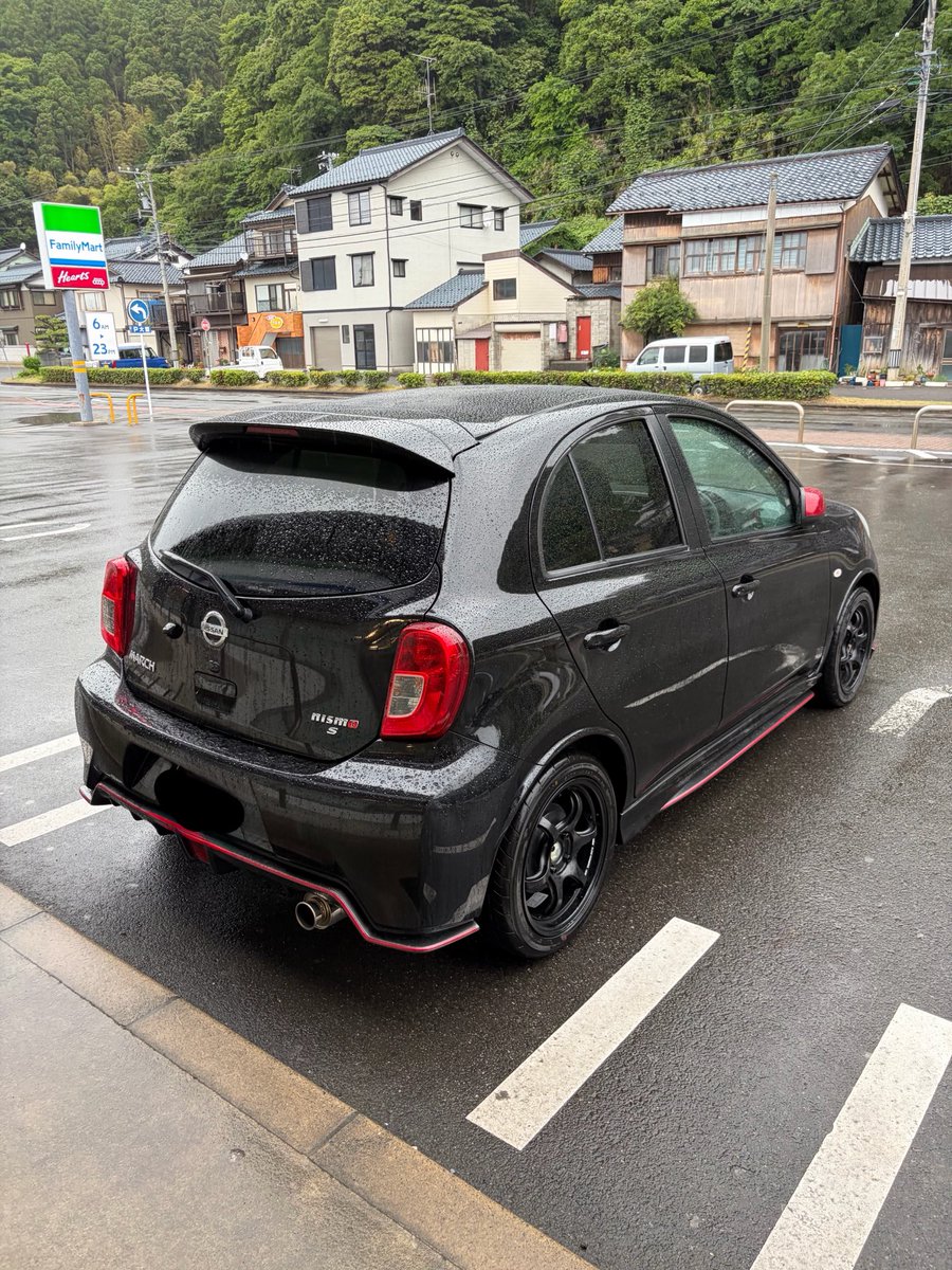 4bamasa3's tweet photo. 雨やから車で走る！ https://t.co/iIASjWFjcT