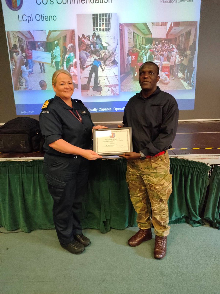 DMS_JHG_South's tweet photo. At our recent whole unit briefing #JHGS recieved an excellent talk about a contemporary Op from Col P.
The CO used the opportunity to #celebratesuccess of our recent cohort of #nurses having completed their preceptorship; she also awarded some well deserved COs #Commendations.🙌 https://t.co/RKEujwCq7p