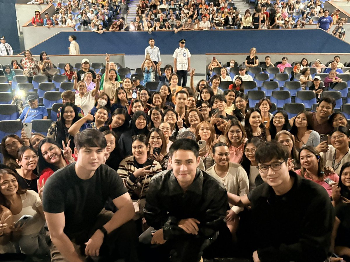 StarCinema's tweet photo. Donny Pangilinan, River Joseph, and Emilio Daez made a surprise visit to SM City Dasmariñas Cinema 1. ✨

Get your tickets now and experience Tayo Sa Wakas! Visit https://t.co/GWCheUrvn0 🎟️

#TayoSaWakas — a 33rd anniversary offering from Star Cinema, a film by Cathy Garcia-Sampana.

NOW SHOWING in cinemas nationwide.