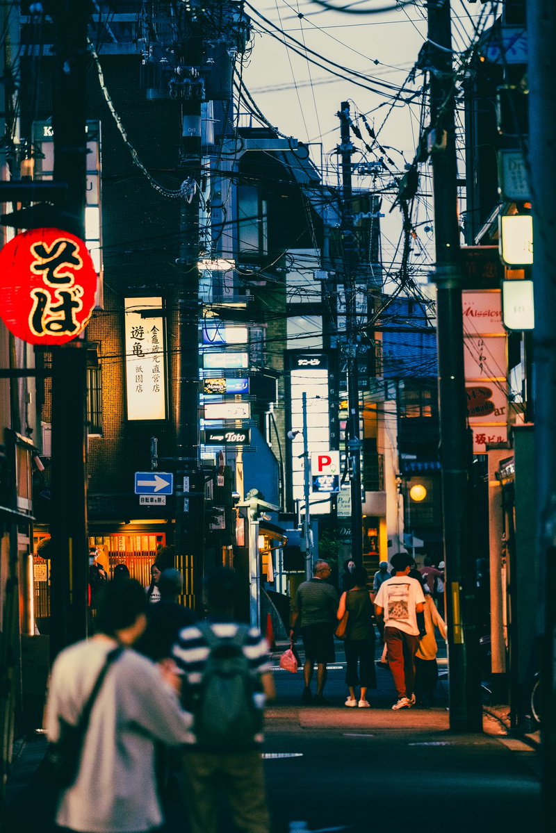 crjustus's tweet photo. The chaos of Kyoto. 🇯🇵 https://t.co/3TXpVuiT2b