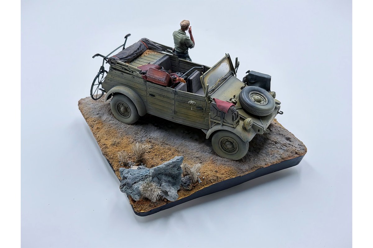 MengModel's tweet photo. MENG’s MOST LIKED 2026年月次コンテスト6月作品。
 
E組 ワンシーン：E002 番 Ivan Kurbatov「Africa 1942」 https://t.co/zvhm34b8mp
