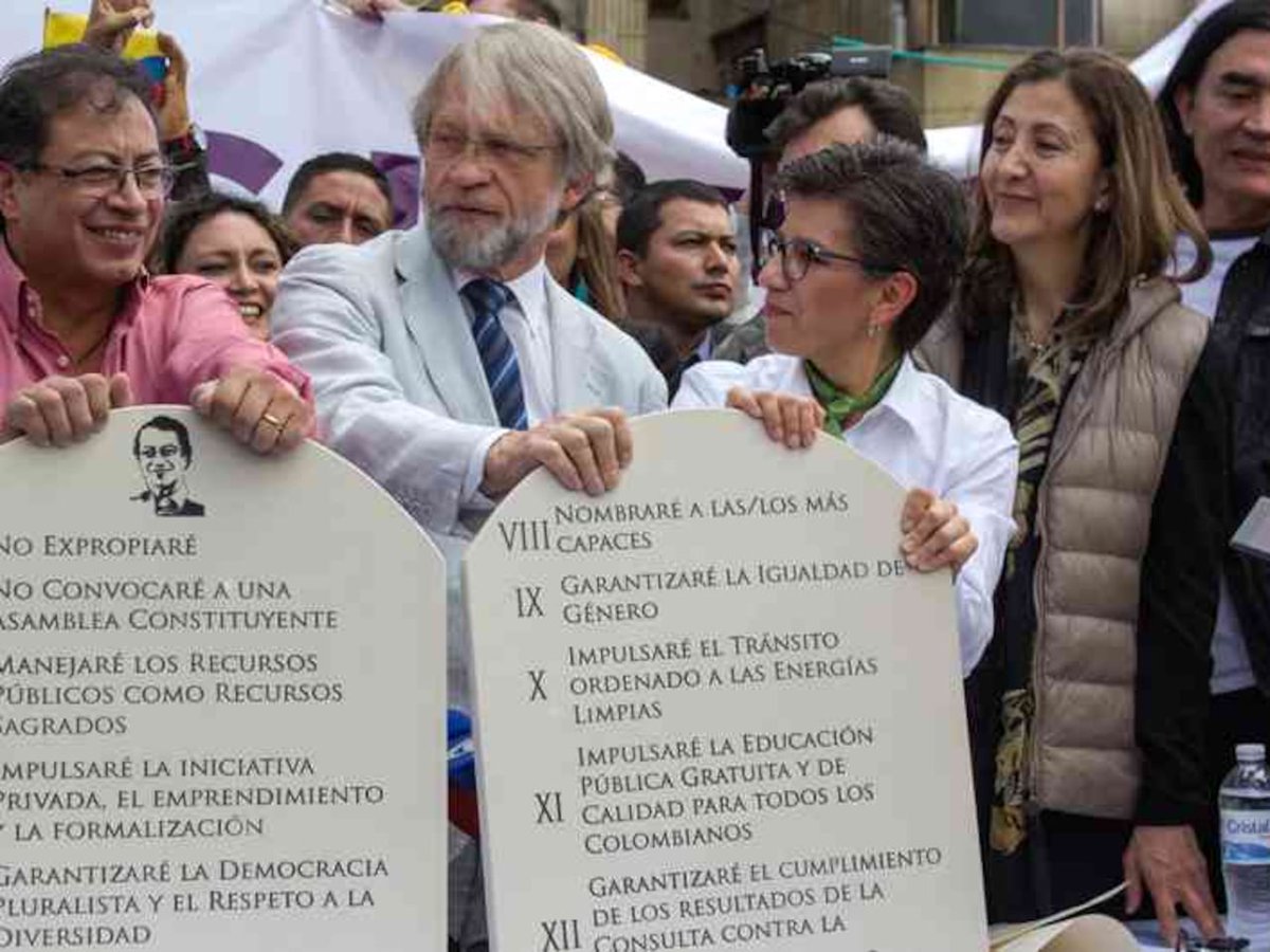 Shivan_op's tweet photo. @LeonVaLenciaA Cuando buscaron ayuda del centro para ganar y se comprometieron a esto y lo incumplieron ¿ahora sí van a cumplir? https://t.co/4Vlny70ud4