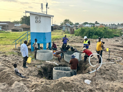 nbiweb's tweet photo. #NileCooperation
Experts from the Nile countries, @IGAD_CPAC, @WMO  and @EAC_LVBC are in Kampala for a five-day forum on hydrology.

They will review progress, share lessons and chart the next phase of regional hydrological cooperation.     🧵 https://t.co/WROhLel2pc