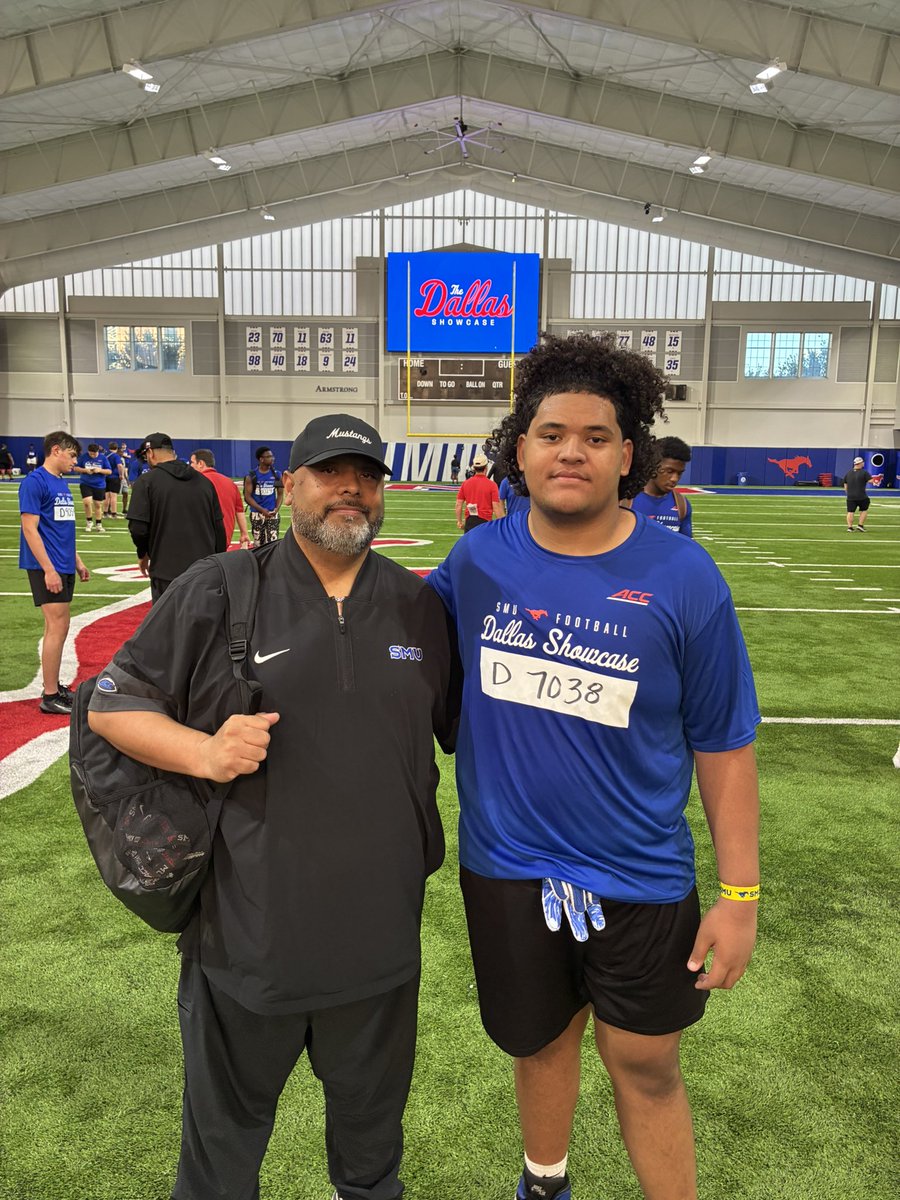 Willie_Alusa's tweet photo. Had a great time today at @SMUFB’s MEGA Camp‼️ Great experience learning and being able to compete. Had great conversations with MANY coaches (even walking away from this camp with a couple more offers) and excited to keep working! Thank you Coach @GarinJustice, Reggie Bain, @jakelangi  and SMU for hosting a great camp!

@LDBellFootball @DibbleTj @CoachAJunior @coachmcgee72 @Coach_Wilk @JeffGirsch @TxAlpha06