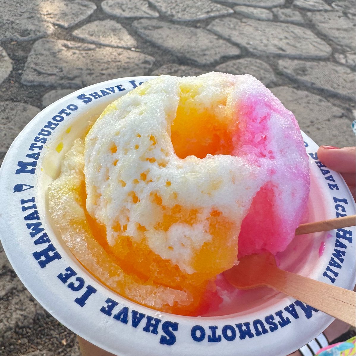 femniscate's tweet photo. #lesbian shave ice for the 1st day of pride month https://t.co/e3vU2OIw0d