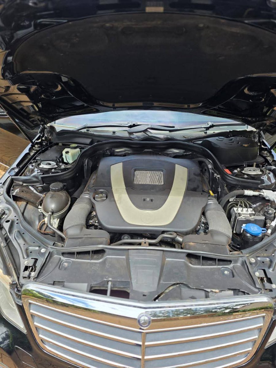 MusaMotorrs's tweet photo. Mercedes E300
Trade Inn Accepted 
Well Maintained 
Brand New Tyres 
Cc 2490
Asking Price 2,450M

Network 0725164225 
#MainaAndKingangi CCTV #MadarakaDay "Bolt Kenya" https://t.co/BgMZmUxJyx
