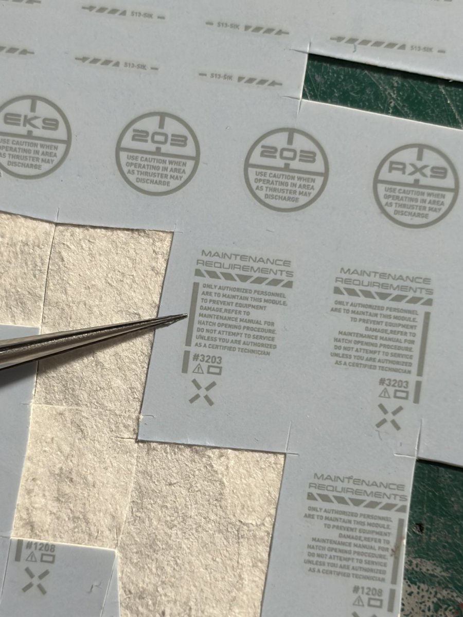 KK_GLAF's tweet photo. 後、ギリギリ裸眼で見えそうな文字に関しては翻訳かけて意味を理解してから使ってます。 https://t.co/SD9GNRL2Pn