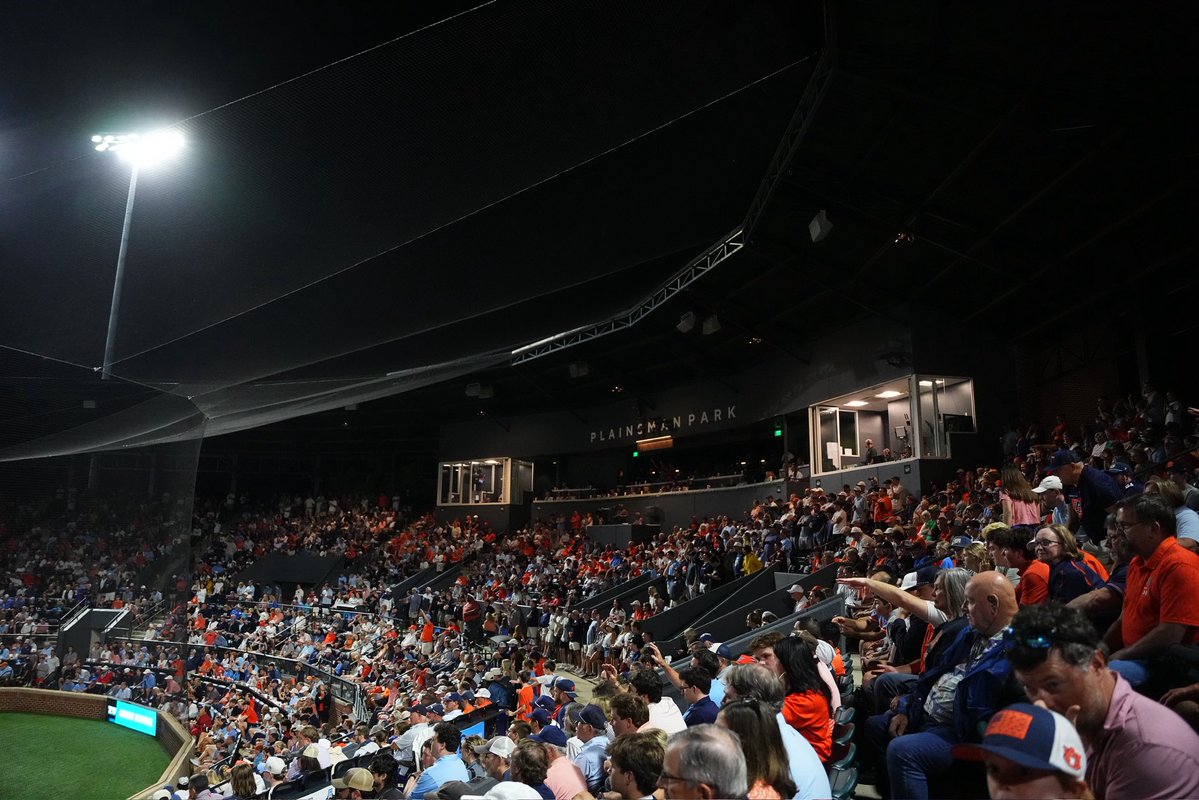 AuburnTigers's tweet photo. Auburn Family, we couldn’t have done it without you 🧡💙

See you this weekend😉

#WarEagle https://t.co/dx98A9OEug