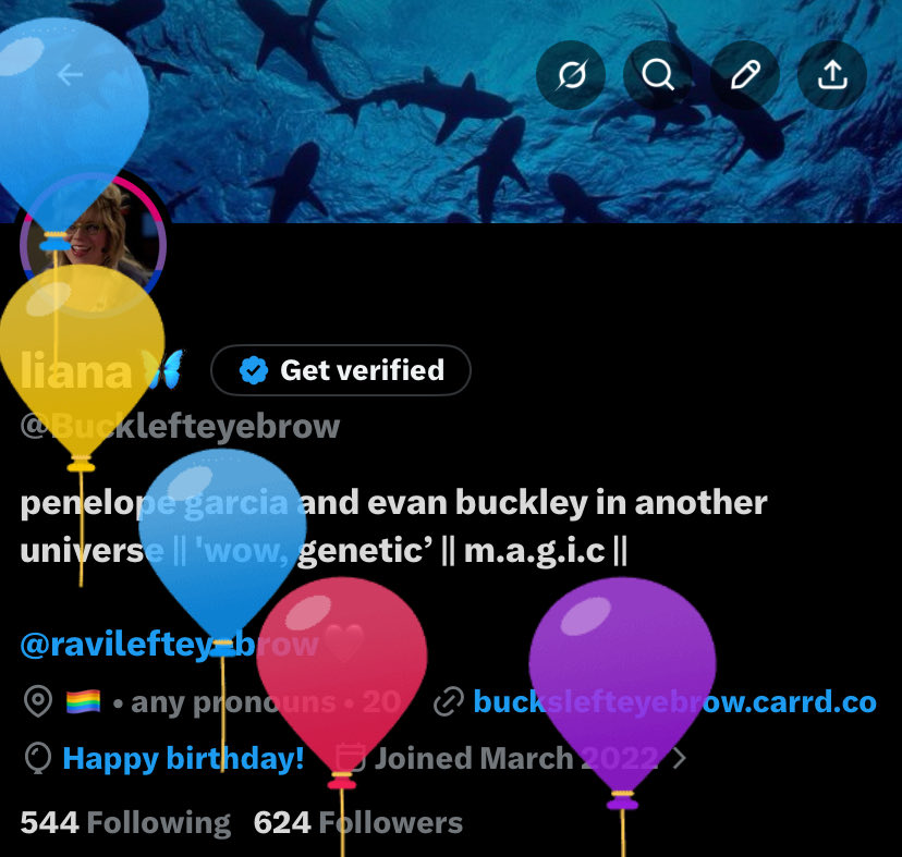 liana🦋 me day🎈 tweet media