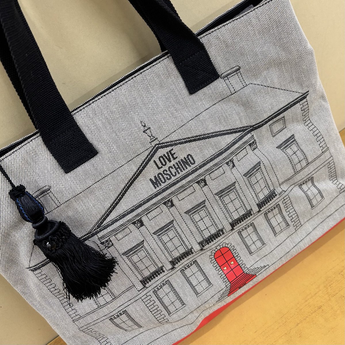 今日の出品… モスキーノ トートバッグ #MOSCHINO ブランドオークション