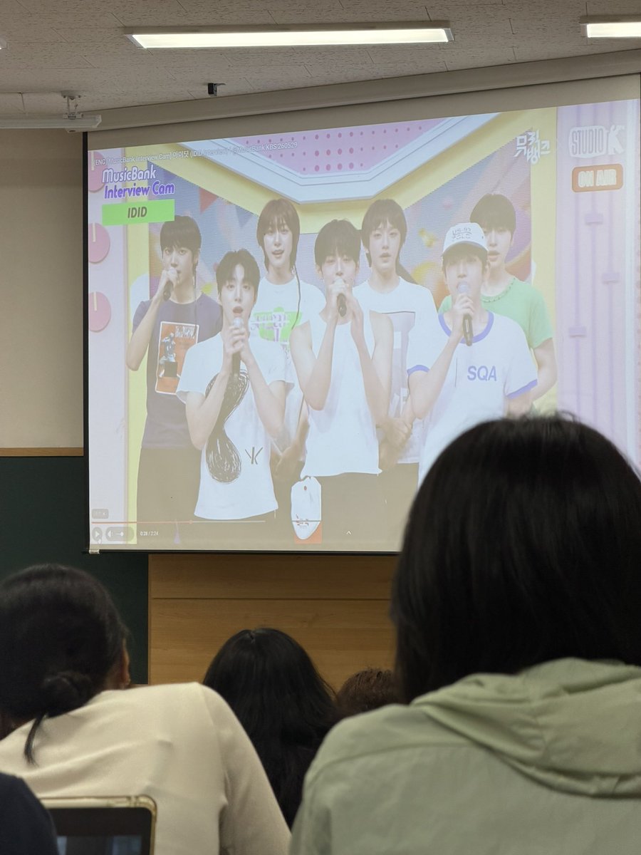 떵냥비 tweet media