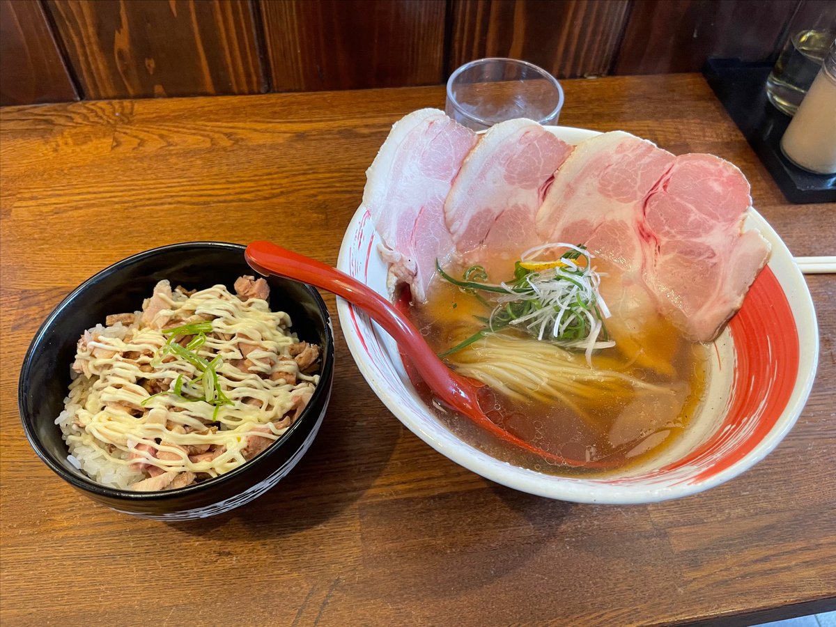 CT_DJ_STAYGOLD's tweet photo. 今日のラーメンまじで美味しかった😋 https://t.co/52QMkbNV3k