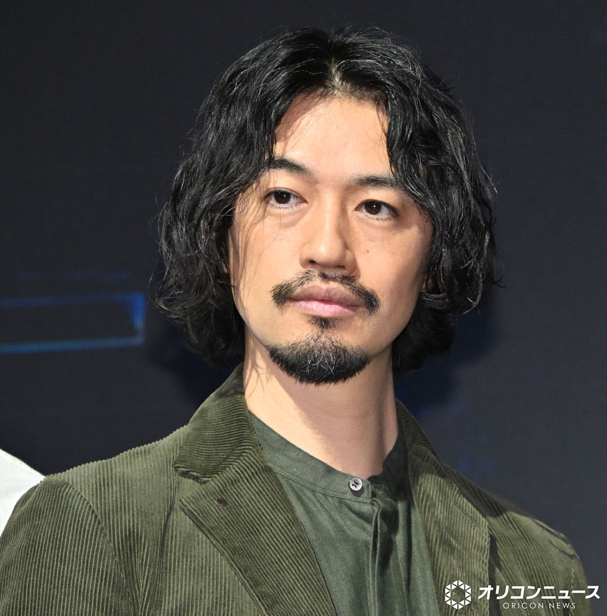 oricon's tweet photo. 斎藤工、うっかり"ネタバレ"❓️
意図的なトークで笑わせるシーンも
https://t.co/K9Ys0xNkd8

絶妙すぎる例えに松永大司監督がうなる
演じた3人の関係性は「これは元恋人」
https://t.co/22jBDq7BCh https://t.co/2b0nzvdZ7F