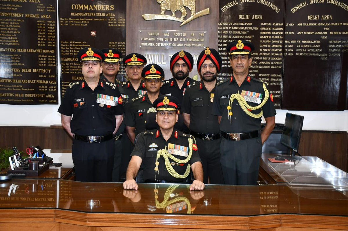 DelhiArea_IA's tweet photo. HQ #DelhiArea, bids a fond farewell to Lieutenant General Bhavnish Kumar, AVSM, VSM, General Officer Commanding, Delhi Area, on his superannuation, marking the culmination of an illustrious military career spanning 37 years of distinguished service to the Nation.

His tenure was marked by exemplary leadership, professional excellence and an unwavering commitment to operational effectiveness, fostering organisational growth and strengthening institutional values across the formation.

His legacy of dedication, integrity and service will continue to inspire all ranks.

#IndianArmy 
#ServiceBeforeSelf
#NationFirst

@adgpi
@westerncomd_IA