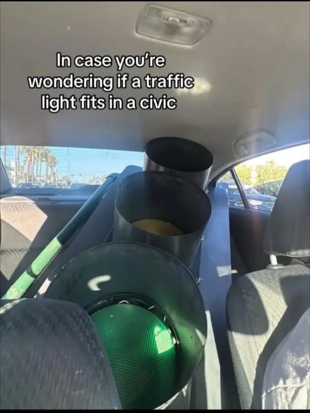 MemesOfCars's tweet photo. https://t.co/Enod8UkOBG