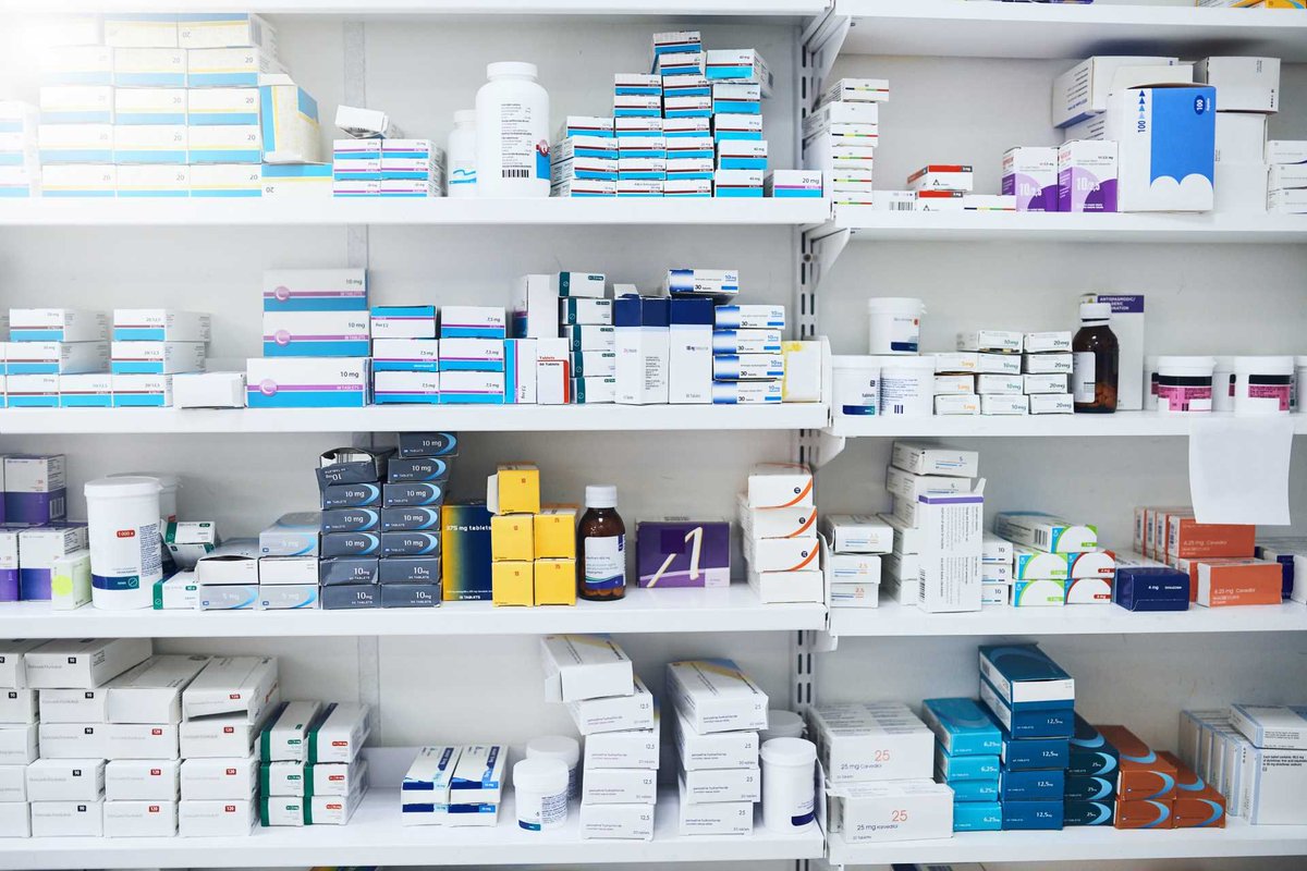 NoDecriminalize's tweet photo. Check out 'Bought Without a Prescription, Paid for With Your Health: The UK’s Over the Counter Medicine Addiction Crisis' on WRD News #DemandReduction NOW! https://t.co/ic90s8Gk0P https://t.co/G0k7SDcgox