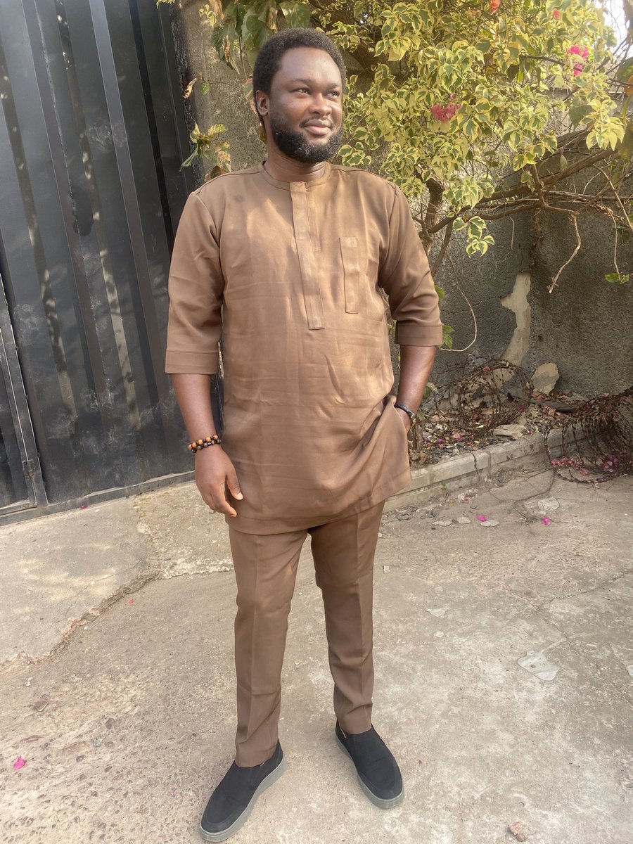 Layerules's tweet photo. It’s my birthday today…. I can only say thank you Jesus for yet another year. May this year be filled with blessings, financial breakthrough, success, and many more good things of life. 

Happy birthday 🎁🎉🎂🎈 to me. 

Say a prayer for me. https://t.co/UeR9BeCA4R