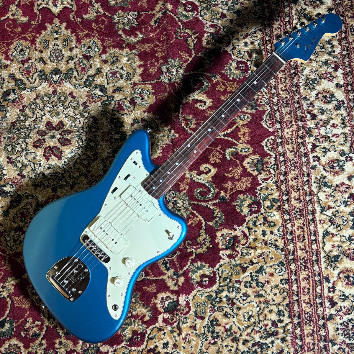 新入荷！】まるであのアニメのあの🎸？？ #Fender のMade In Japan FSR