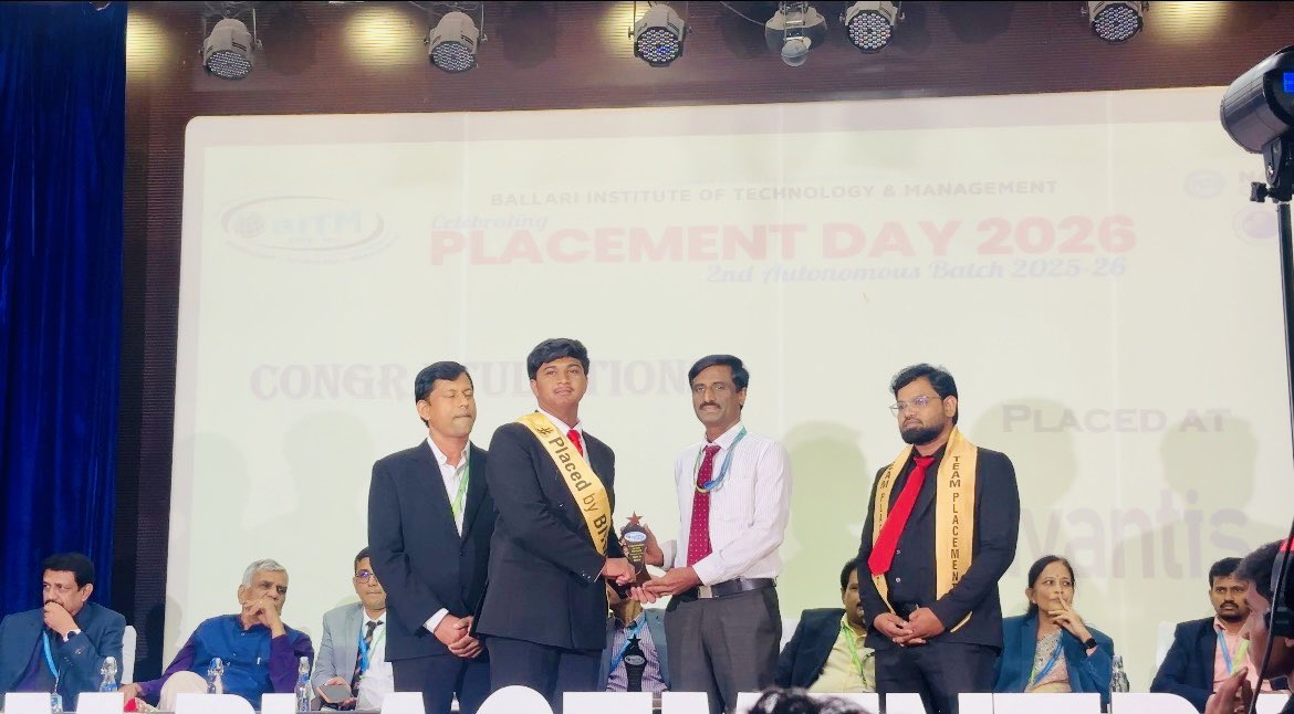 maarif_maniyar's tweet photo. Proud to be recognized on Placement Day at BITM! 🎓✨
A milestone that reflects hard work, learning, and the support of my mentors, faculty, placement cell, friends, and family. Grateful for the journey and excited for the opportunities ahead.
#PlacementDay #BITM #AIML #Career https://t.co/Hsuii4Sg6x